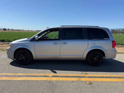 2019 Dodge Grand Caravan GT FWD photo