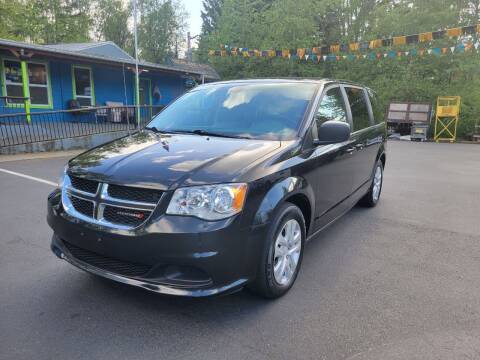 2018 Dodge Grand Caravan SE FWD photo