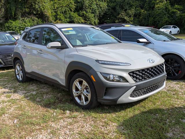 2023 Hyundai Kona SEL FWD photo
