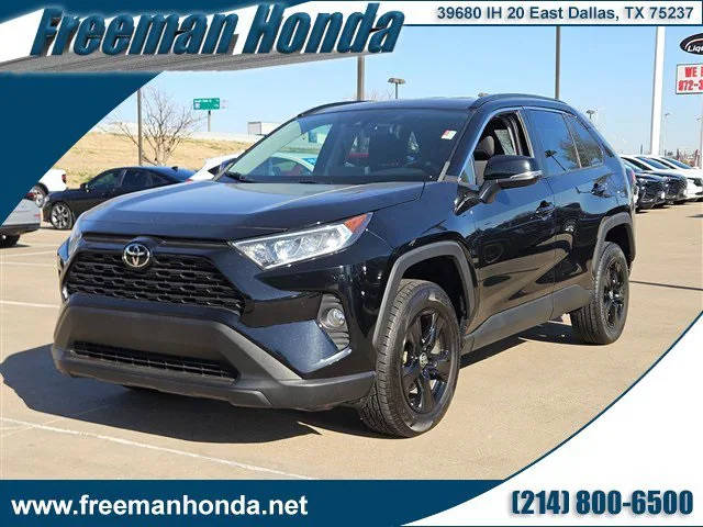 2021 Toyota RAV4 XLE AWD photo