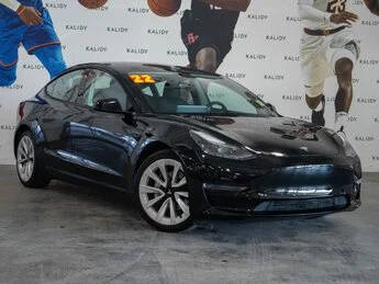 2022 Tesla Model 3  RWD photo