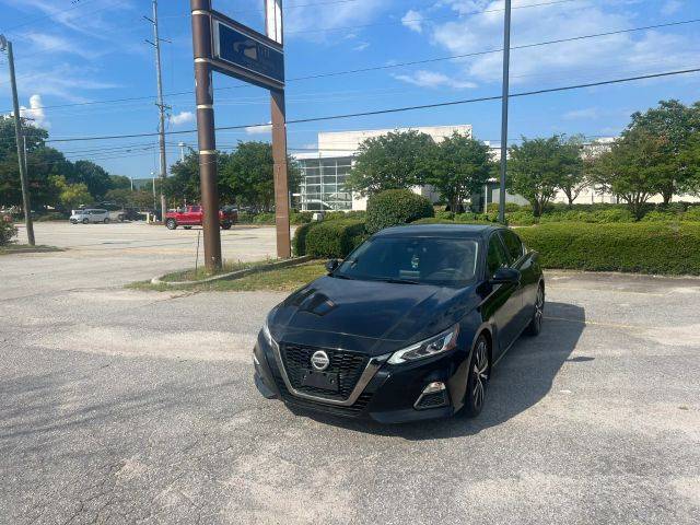 2022 Nissan Altima 2.5 SR FWD photo
