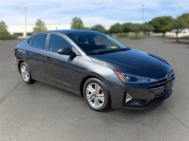 2020 Hyundai Elantra SEL FWD photo