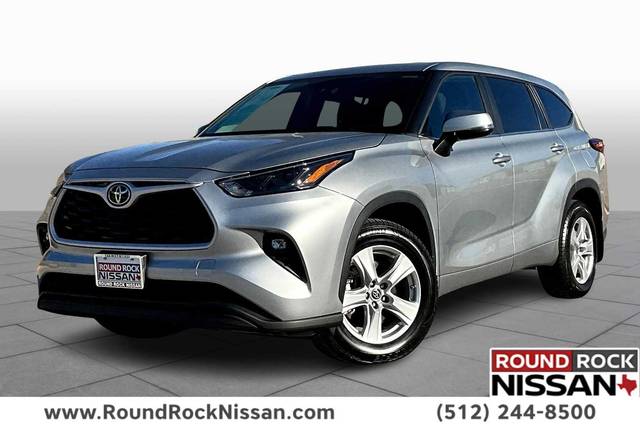 2023 Toyota Highlander LE AWD photo