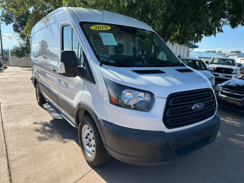 2019 Ford Transit Van  RWD photo