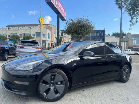 2021 Tesla Model 3 Standard Range Plus RWD photo