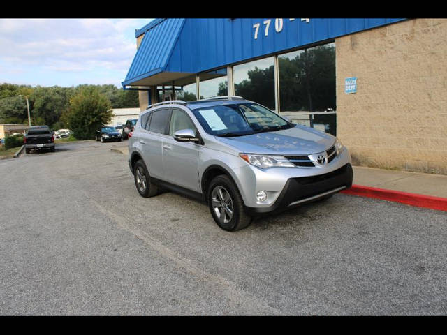 2015 Toyota RAV4 XLE FWD photo