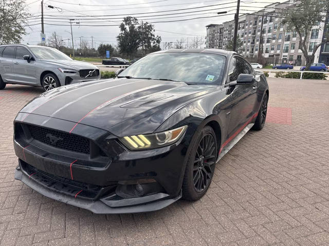 2015 Ford Mustang GT RWD photo