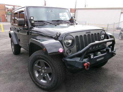 2015 Jeep Wrangler Unlimited Freedom Edition 4WD photo
