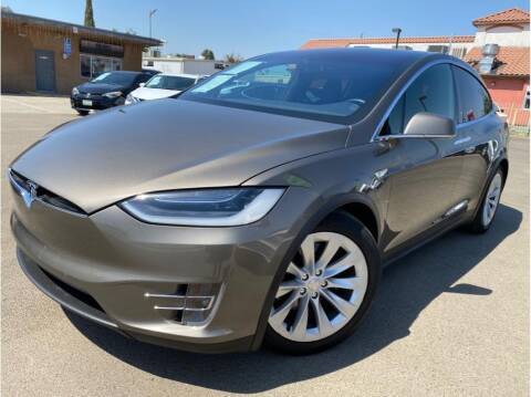 2016 Tesla Model X 90D AWD photo