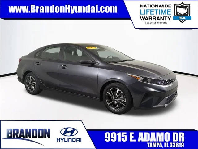 2023 Kia Forte LXS FWD photo