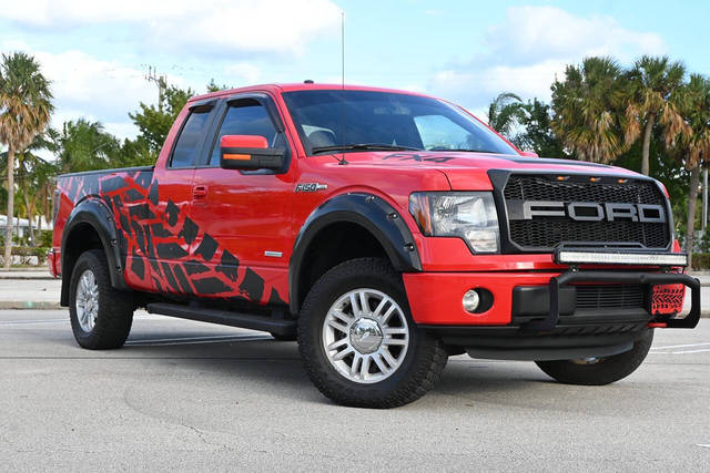 2015 Ford F-150 XLT 4WD photo