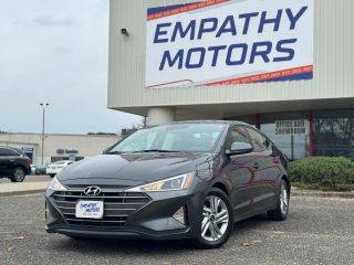 2020 Hyundai Elantra SEL FWD photo