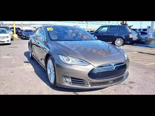 2015 Tesla Model S 70D AWD photo
