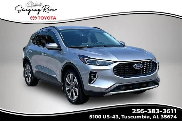 2023 Ford Escape Platinum AWD photo