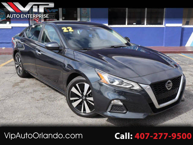 2022 Nissan Altima 2.5 SV FWD photo