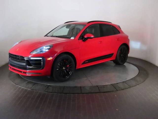 2022 Porsche Macan GTS AWD photo