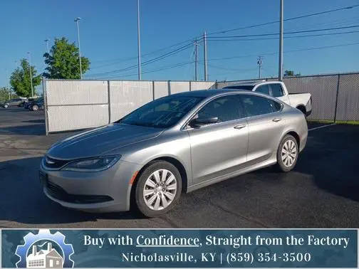 2017 Chrysler 200 LX FWD photo