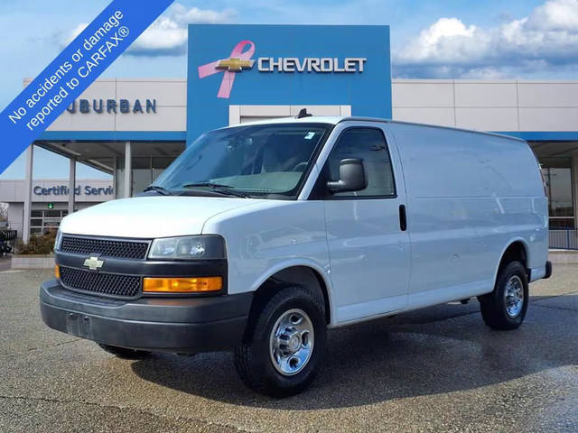 2018 Chevrolet Express Cargo RWD photo