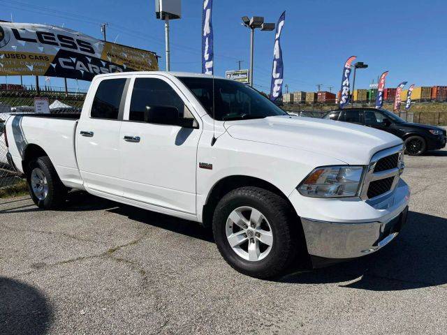 2017 Ram 1500 SLT RWD photo