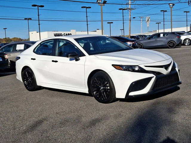 2021 Toyota Camry SE Nightshade AWD photo