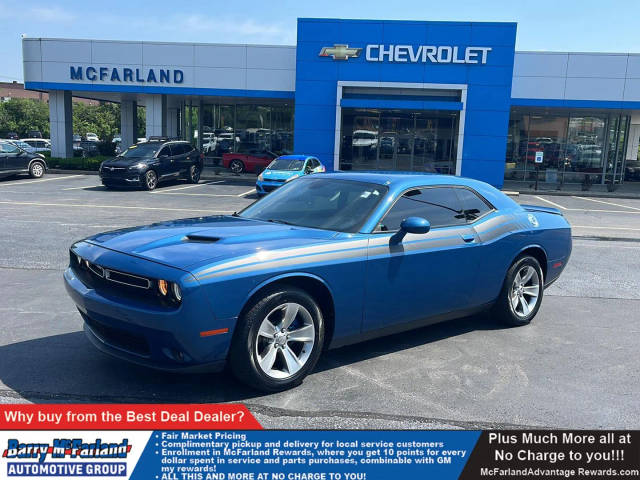 2021 Dodge Challenger SXT RWD photo