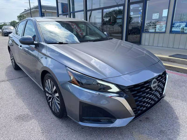 2023 Nissan Altima 2.5 SV FWD photo