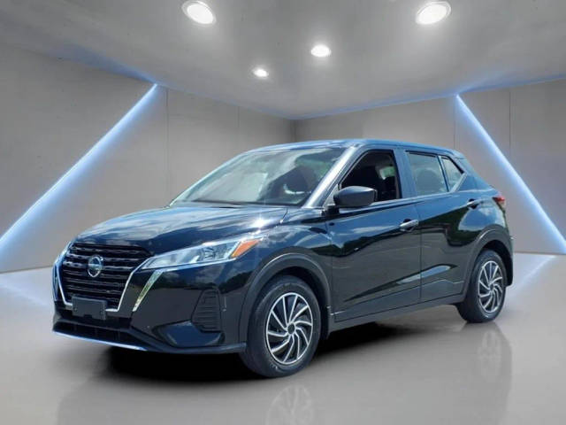 2021 Nissan Kicks S FWD photo