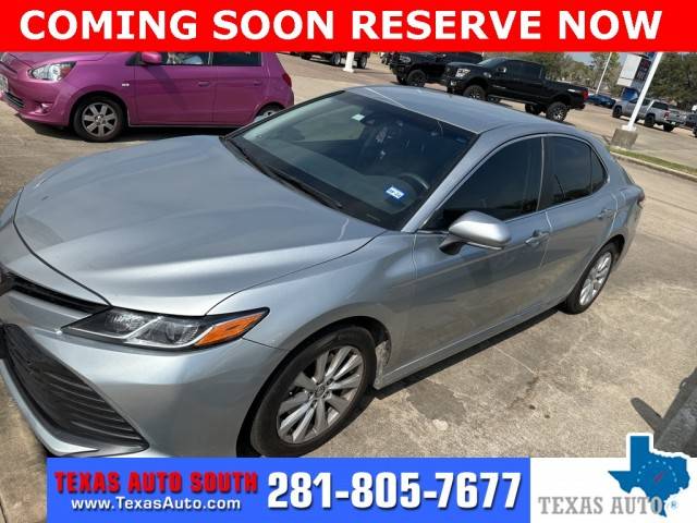 2018 Toyota Camry L FWD photo