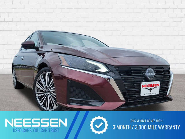 2023 Nissan Altima 2.5 SL FWD photo