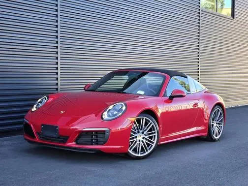 2019 Porsche 911 4 AWD photo