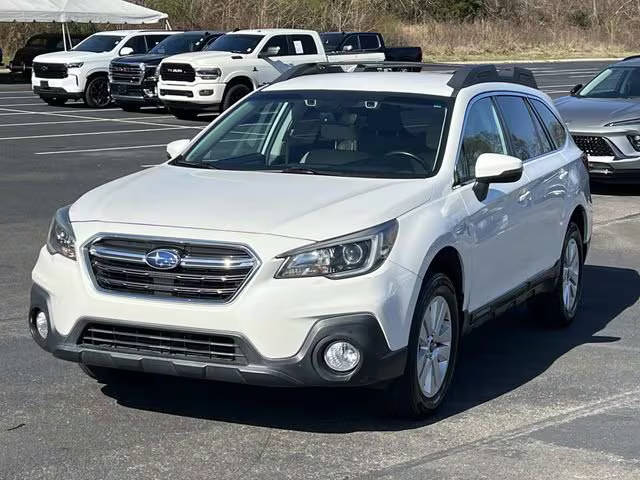 2019 Subaru Outback Premium AWD photo