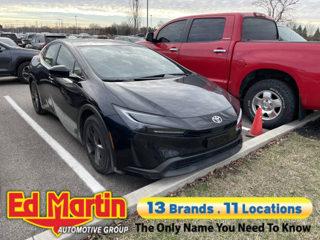 2023 Toyota Prius LE FWD photo