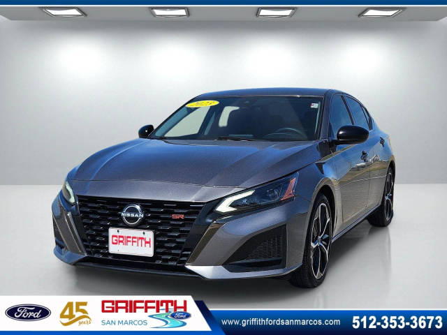 2023 Nissan Altima 2.5 SR FWD photo