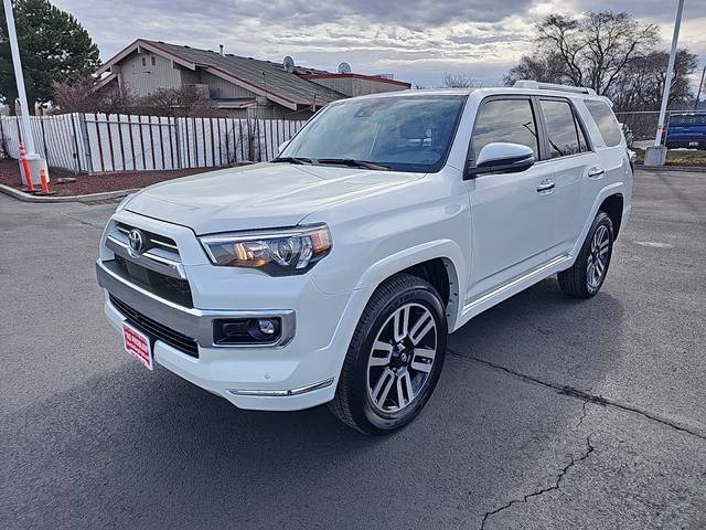 2023 Toyota 4Runner Limited 4WD photo