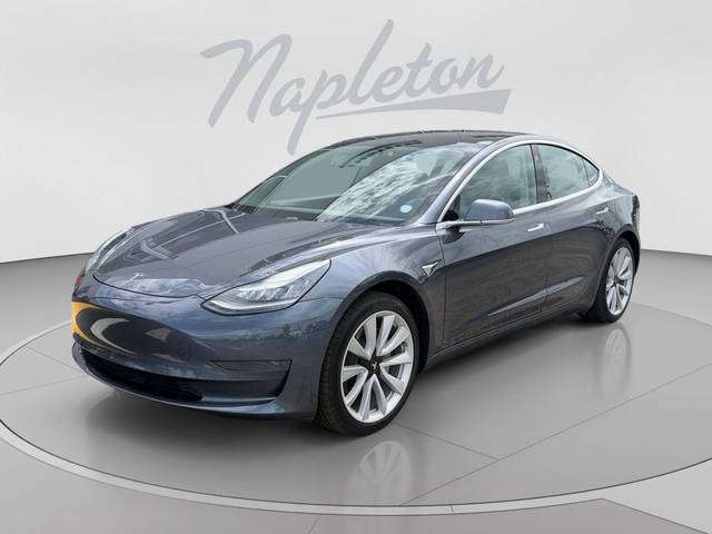 2020 Tesla Model 3 Standard Range RWD photo