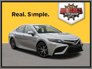 2022 Toyota Camry SE FWD photo