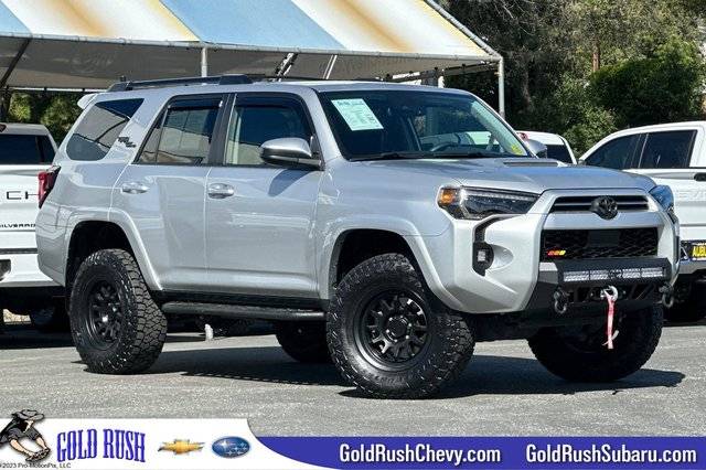 2023 Toyota 4Runner TRD Off Road 4WD photo