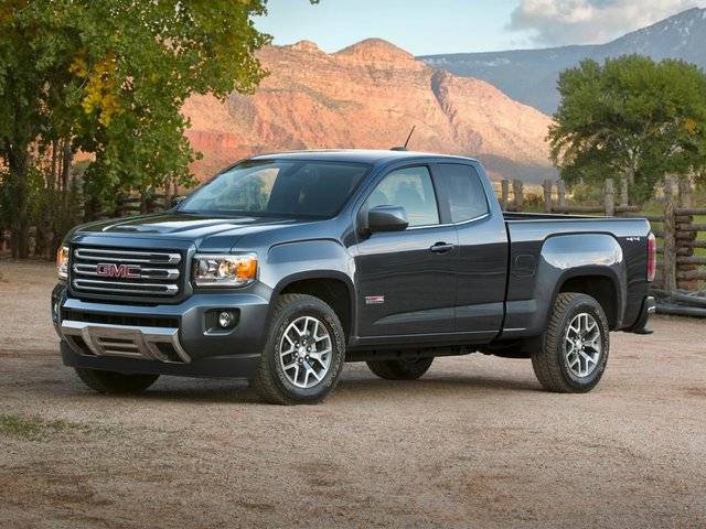 2015 GMC Canyon 4WD SLE 4WD photo