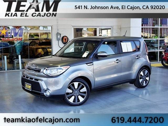 2016 Kia Soul ! FWD photo