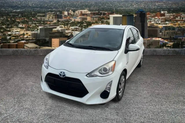 2015 Toyota Prius c Four FWD photo