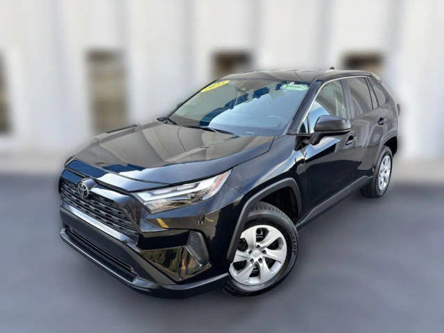 2023 Toyota RAV4 LE AWD photo