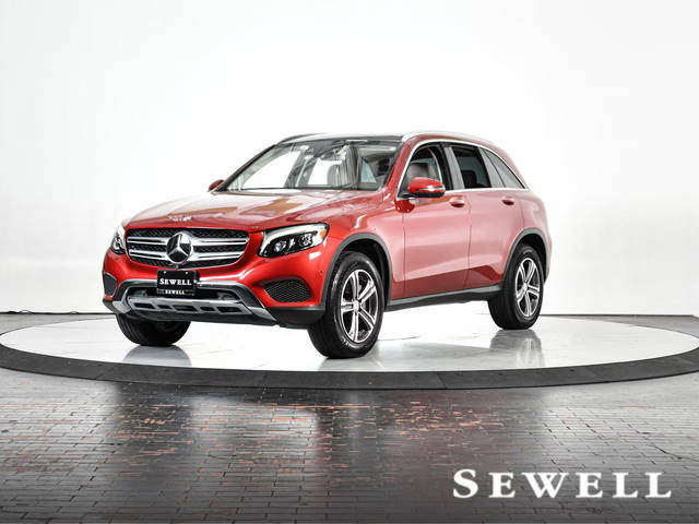 2017 Mercedes-Benz GLC-Class GLC 300 RWD photo