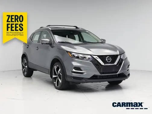 2022 Nissan Rogue Sport SL FWD photo