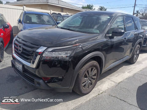 2022 Nissan Pathfinder S FWD photo