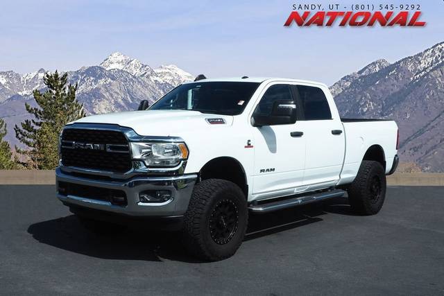 2023 Ram 2500 Big Horn 4WD photo