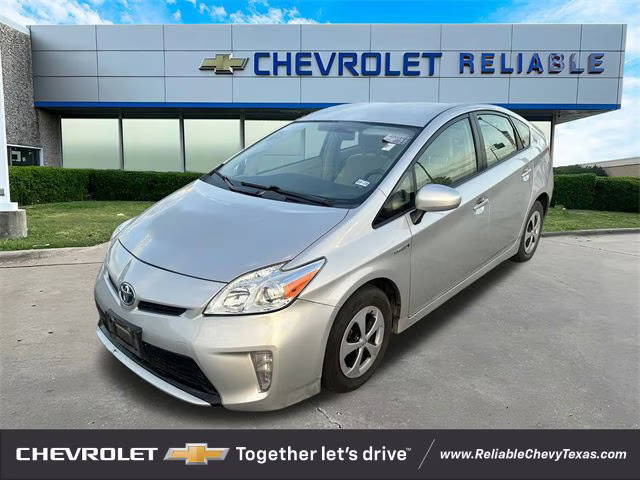 2015 Toyota Prius Four FWD photo