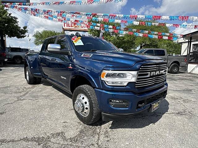 2022 Ram 3500 Laramie 4WD photo