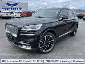 2020 Lincoln  Reserve AWD photo
