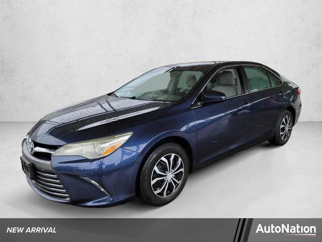 2015 Toyota Camry LE FWD photo